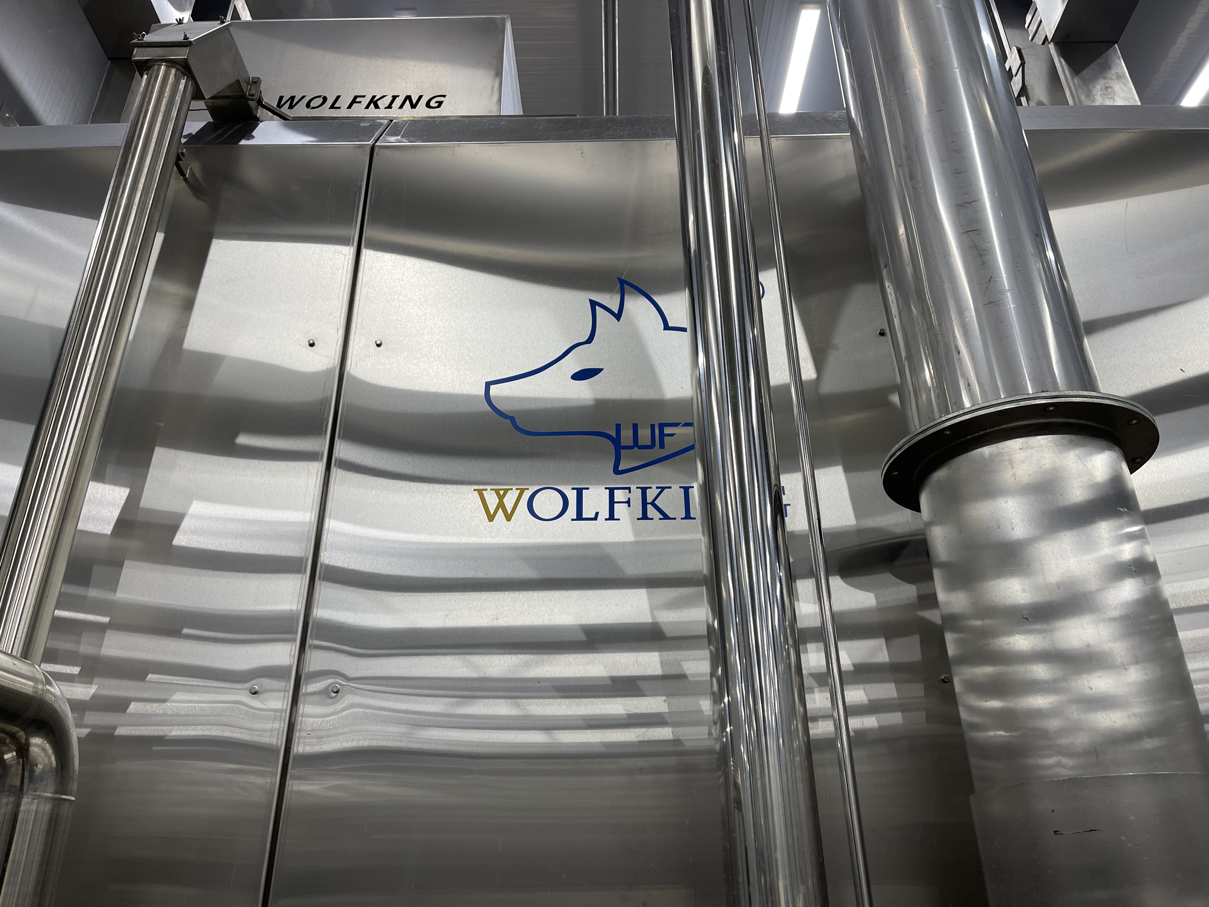 2-4 спиральная печь 螺旋烤炉 1